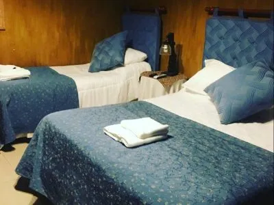 Hostelries Del Prado