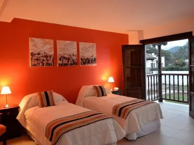 Inns Posada De Los Poetas