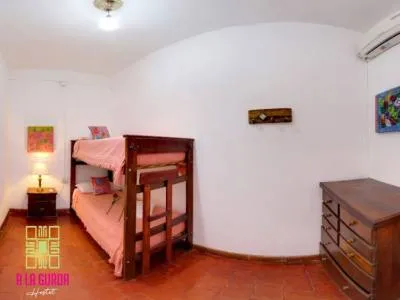 Hostels A La Gurda