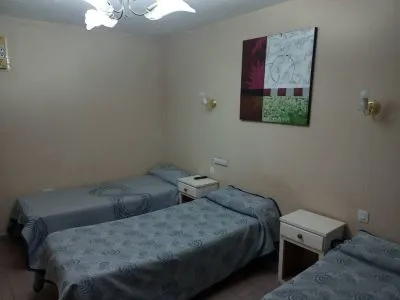 2-star Hotels Montecristo