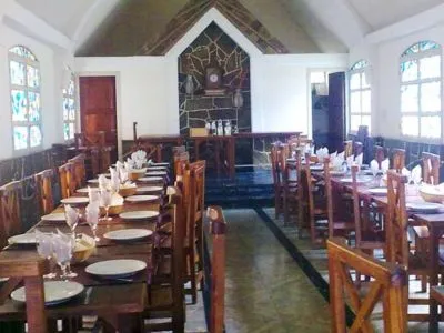 Hoteles Capilla Del Lago