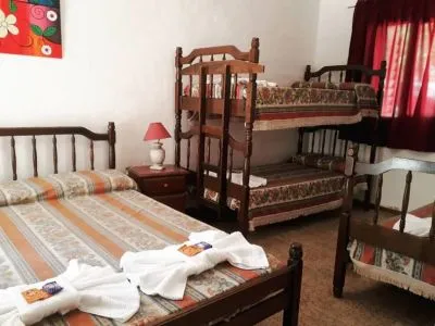 Hostelries Los Elefantes