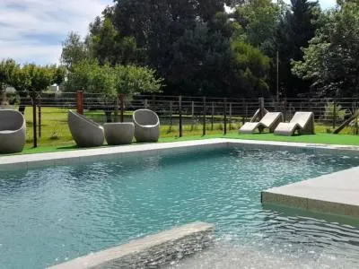 AK Para Cabañas & Apart Apart Hoteles  en  Tandil