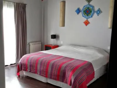 Hosterías 2 estrellas Arcanos, Casa de Montaña