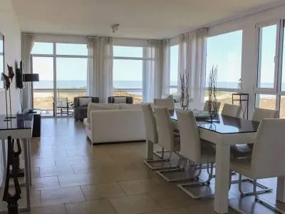 4-star Apart Hotels Edificio Playa