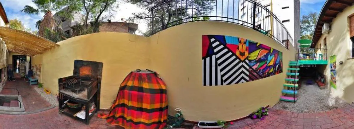 Albergues/Hostels Flow Hostel