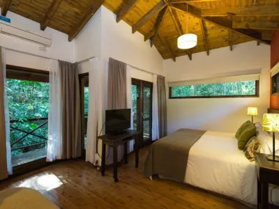 Hoteles Selva de Laurel