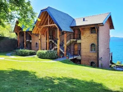 San Isidro Bungalows 2-star Cabins  in  Bariloche