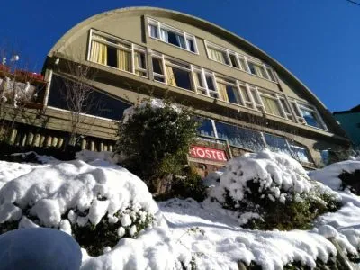 Moving Hostel Travel Bar Albergues/Hostels  en  Bariloche