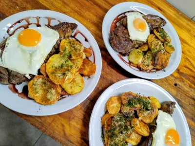 Pizzerías Lo de Naty Pizzeria Restó