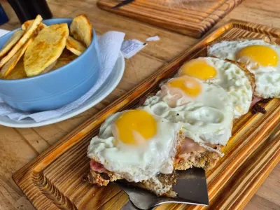 Pizzerías Lo de Naty Pizzeria Restó