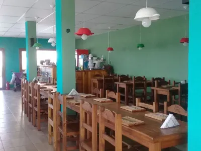 Pizzerías Lo de Naty Pizzeria Restó