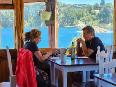 Restaurantes Parador del Lago