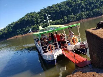 Operadores de Servicios Turísticos Balsa Aventura