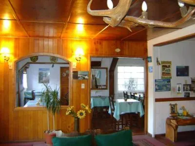 2-star Hostelries Cumelén Inn