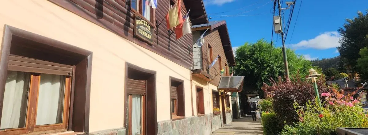 2-star Hostelries Cumelén Inn
