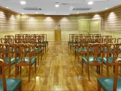 Hoteles 4 estrellas superior Cyan Americas Tower