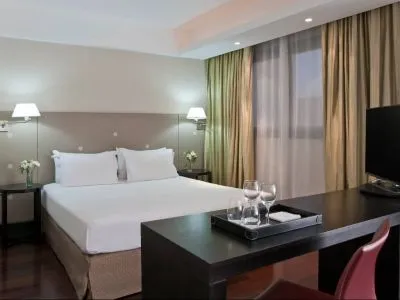 4-star Hotels NH 9 de Julio