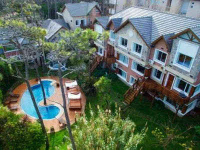 Haras del Bosque Apart Hotel & Spa Cabañas 4 estrellas  en  Mar de las Pampas