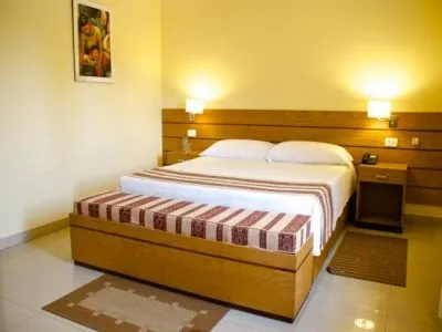 Hoteles 4 estrellas Alto del Camino