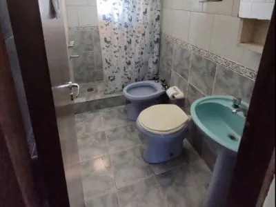 Albergues/Hostels La Linda Vecindad