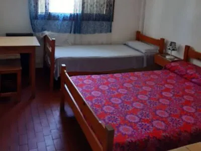 Hostelries Vecchia Costa Inn