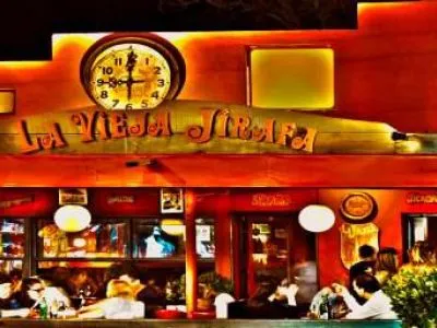 La Vieja Jirafa Restaurantes  en  Villa Gesell
