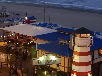 El Faro Club de Mar Pescados y Mariscos  en  Villa Gesell
