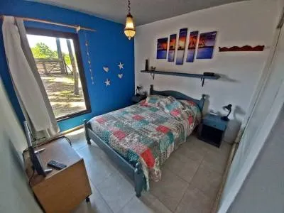 Cabañas Ahimsa Casas de Mar