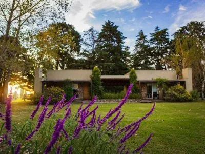 Las Cortaderas 3-star Cabins  in  Tandil
