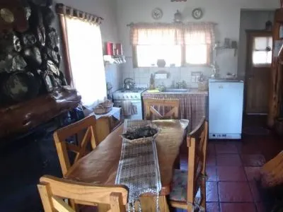 Alojamiento en Lago Meliquina (a 30 Km. de San Martín de los Andes) Cabañas Peumahue