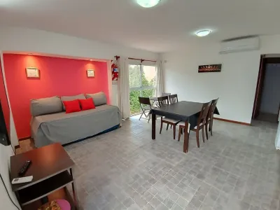 Apart Hotels Bermellón Suites