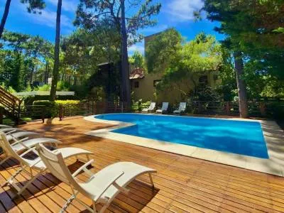 Sintra Apart Apart Hotels  in  Mar de las Pampas