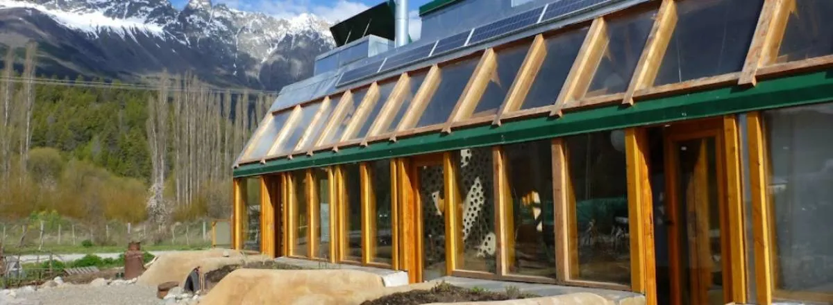 Albergues/Hostels Earthship Patagonia
