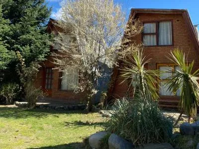 Los Guindos Cabins  in  El Bolsón