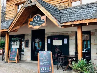 Pistach Restaurantes  en  Villa La Angostura