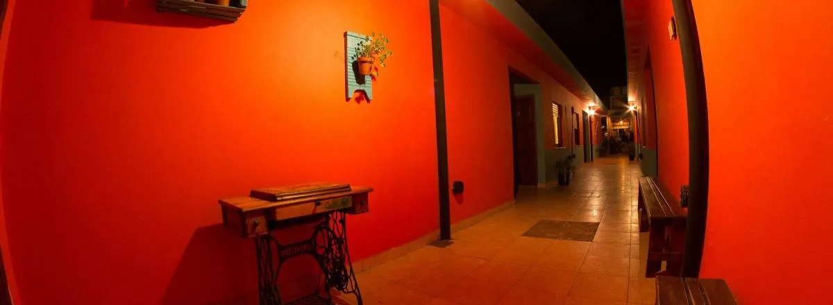 Albergues/Hostels Carrusel Art-Hostel