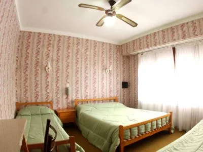 2-star Hotels Sari mar