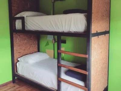 Albergues/Hostels Pintó