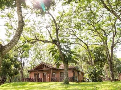 Cabañas Complejo Americano