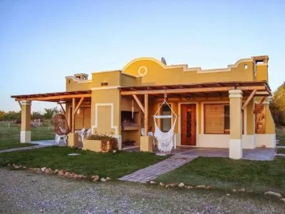 Pueblo Viejo de Palencia Cabañas  en  San Rafael