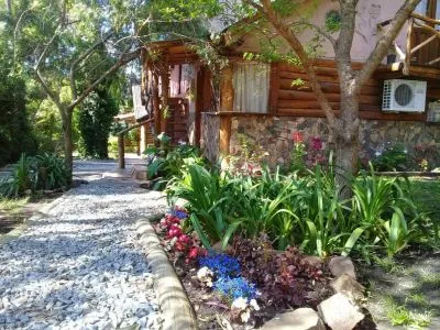 1-star Cabins Las Moras Cabins