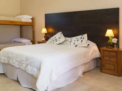 3-star Hostelries La Masia