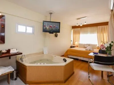 Apart Hoteles 4 estrellas Medamar Club Apart Suites & Spa