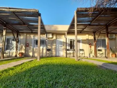 Bungalows Esquina Escondida