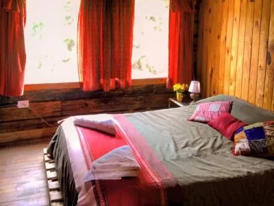 Alojamiento en Lago Meliquina (a 30 Km. de San Martín de los Andes) Korrontea