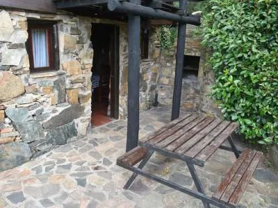 Cabañas 2 estrellas Huicha Cura Cabañas