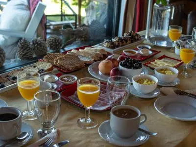 3-star Hostelries Hotel de Montaña Encanto del Lolog