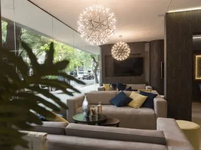 Apart Hotels Urbana Suites