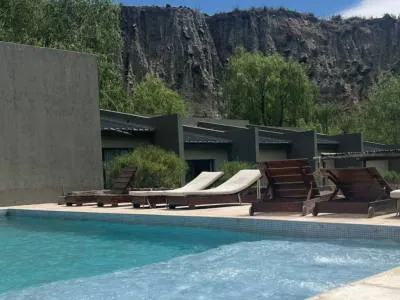 Posada del Blanco Hoteles 4 estrellas  en  Potrerillos